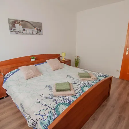 Nolan Apartment Pula